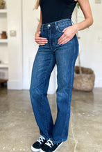 Load image into Gallery viewer, Judy Blue Full Size Tummy Control Straight Jeans
