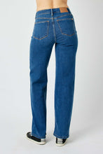 Load image into Gallery viewer, Judy Blue Full Size High Rise Straight Jeans
