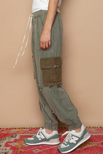 Load image into Gallery viewer, POL Distressed Cargo Denim Jogger with Crochet Pockets
