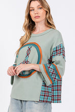 Load image into Gallery viewer, SAGE + FIG Peace Applique Patch Contrast Plaid Top
