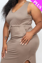 Load image into Gallery viewer, DRAWSTRING SLEEVELESS MIDI DRESS by CAPELLA - Curvy
