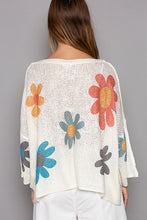 Load image into Gallery viewer, POL Retro Style Oversized Top with Flower Print
