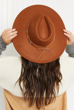 Load image into Gallery viewer, Wanderlust Geometric Print Strap Fedora
