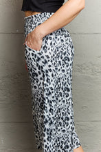 Load image into Gallery viewer, Ninexis Leopard High Waist Flowy Wide Leg Pants
