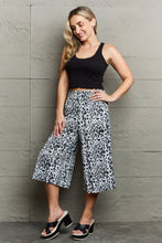 Load image into Gallery viewer, Ninexis Leopard High Waist Flowy Wide Leg Pants
