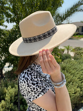 Load image into Gallery viewer, Wide Brim Hat with Aztec Trim
